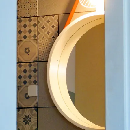La Cosy Jacobine De Saint Bruno 2 *